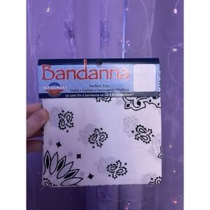 Carolina Paisley Bandana Scarf White Black Cotton 22" x 22"  Square